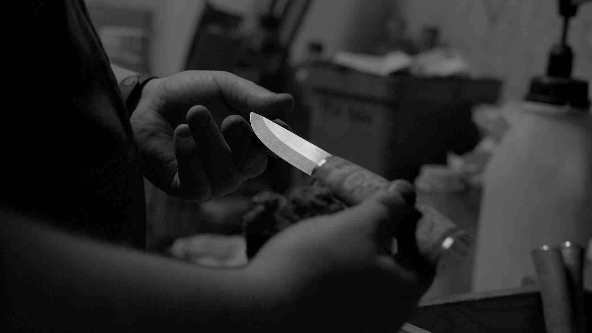 Load video: Video about the story when Heimo Roselli created a knife